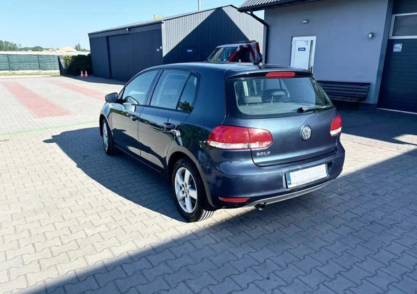 Volkswagen Golf cena 20999 przebieg: 24900, rok produkcji 2011 z Kielce małe 137